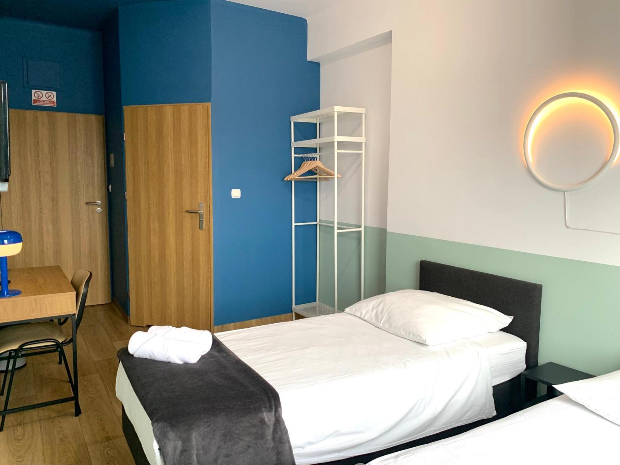 Premium Hostel & Bistro - Hostelpremium Pl Мелец Экстерьер фото