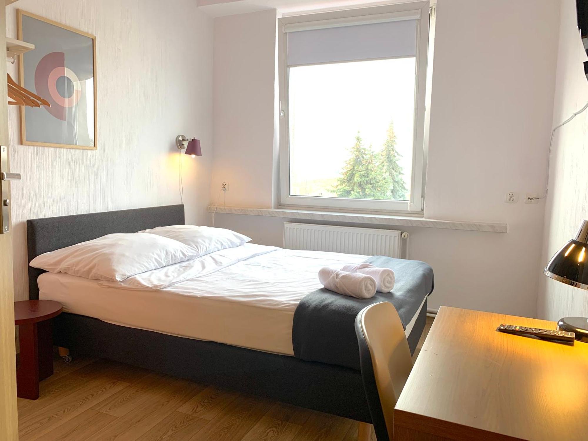 Premium Hostel & Bistro - Hostelpremium Pl Мелец Экстерьер фото